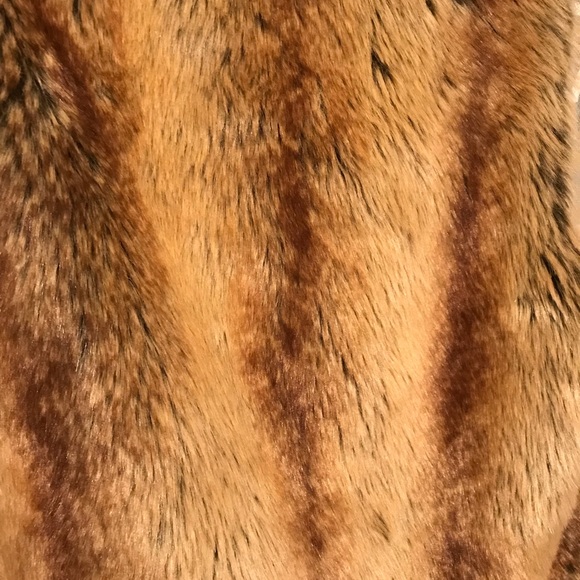 Faux Fur & Suede Reversible Vest - Picture 7 of 7